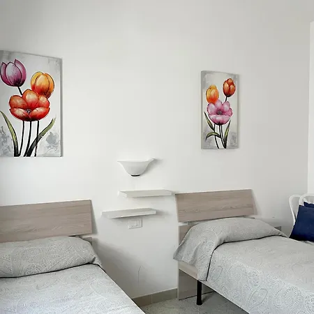 Casa Ermes - Piano Terra Indipendente Fronte Spiaggia, Ampio Spazio Esterno Attrezzato * Marina di Pescoluse