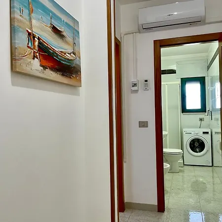 Casa Ermes - Piano Terra Indipendente Fronte Spiaggia, Ampio Spazio Esterno Attrezzato * Marina di Pescoluse
