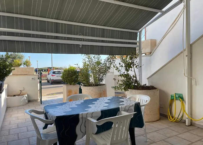 شقة Casa Ermes - Piano Terra Indipendente Fronte Spiaggia, Ampio Spazio Esterno Attrezzato مارينا دي بيسكولوس